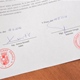 Uzavření Memoranda o přátelství a spolupráci mezi Městskou částí Praha 8 a Městskou částí Košice - Staré mesto za přítomnosti radních Prahy 8 - Anny Kroutil, Aleny Borhyové a Radomíra Nepila. 